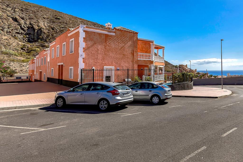 Villa In Los Cristianos Los Cristianos  Eksteriør billede
