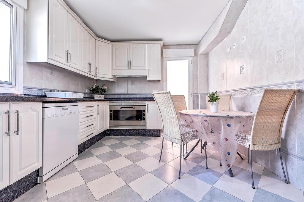 Villa In Los Cristianos Los Cristianos  Eksteriør billede